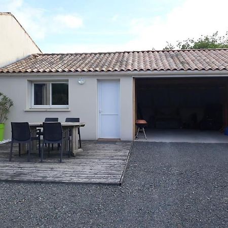 Maison De 4 Personnes Saint-Porchaire المظهر الخارجي الصورة